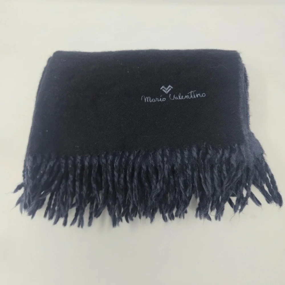 Vintage‎ Mario Valentino Scarf Reversible Black/Dark Gray Wool 58